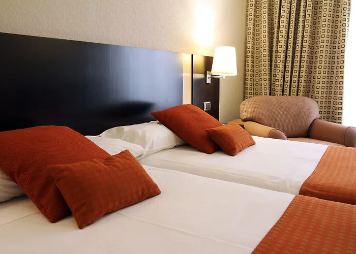 Conde Duque Hotel 3*