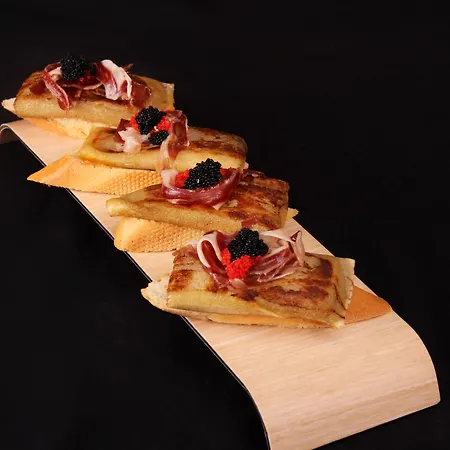 호텔 Conde Duque 3*