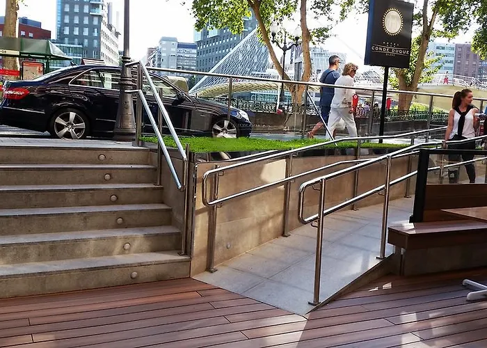 Отель Conde Duque Бильбао