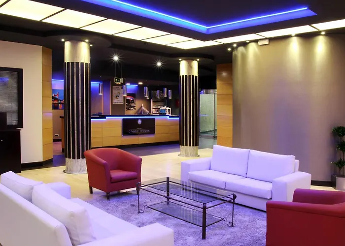 Hotel Conde Duque 3*